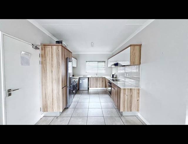 2 BEDROOM PROPERTY TO RENT IN BLYDE RIVERWALK ESTATE
